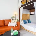 Shanghai Hills&Xing 593 Homestay Mid Huaihai Rd Near Metro Line 1 North Zhongshan Rd