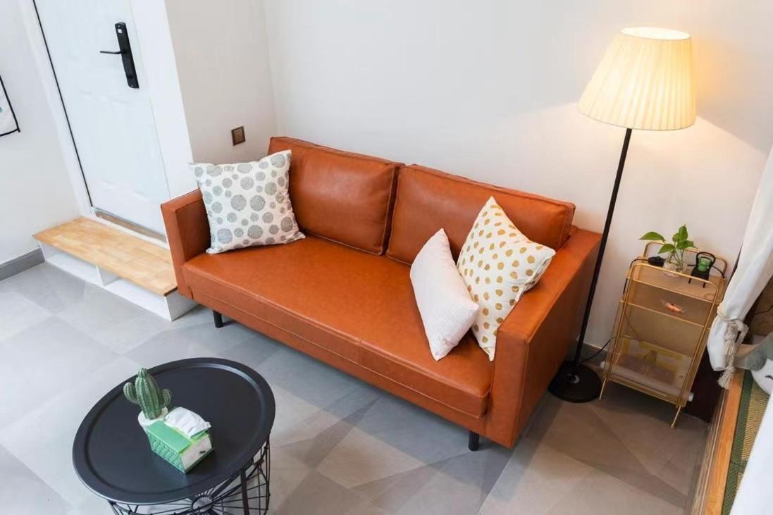 Apartamento Hills&xing 593 Mid Huaihai Rd Near Metro Line 1 North Zhongshan Rd *